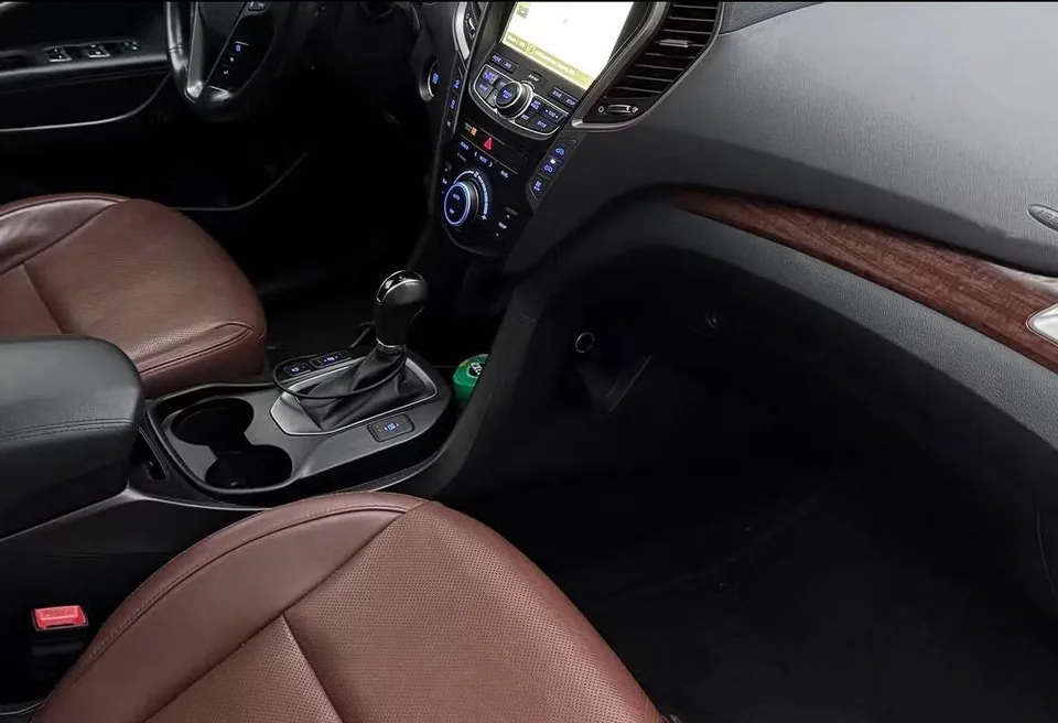 Hyundai Santa Fe 2015 photo 5