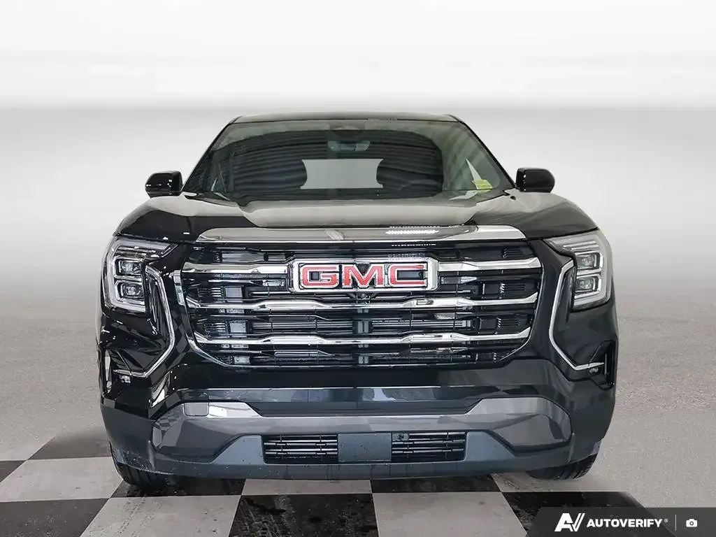 GMC Terrain 2026 photo 2