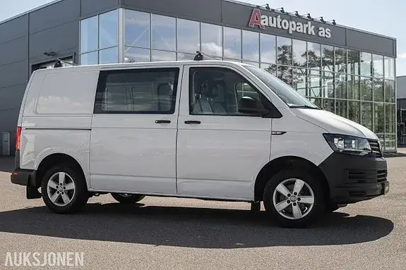 Volkswagen Transporter 2017 photo 2
