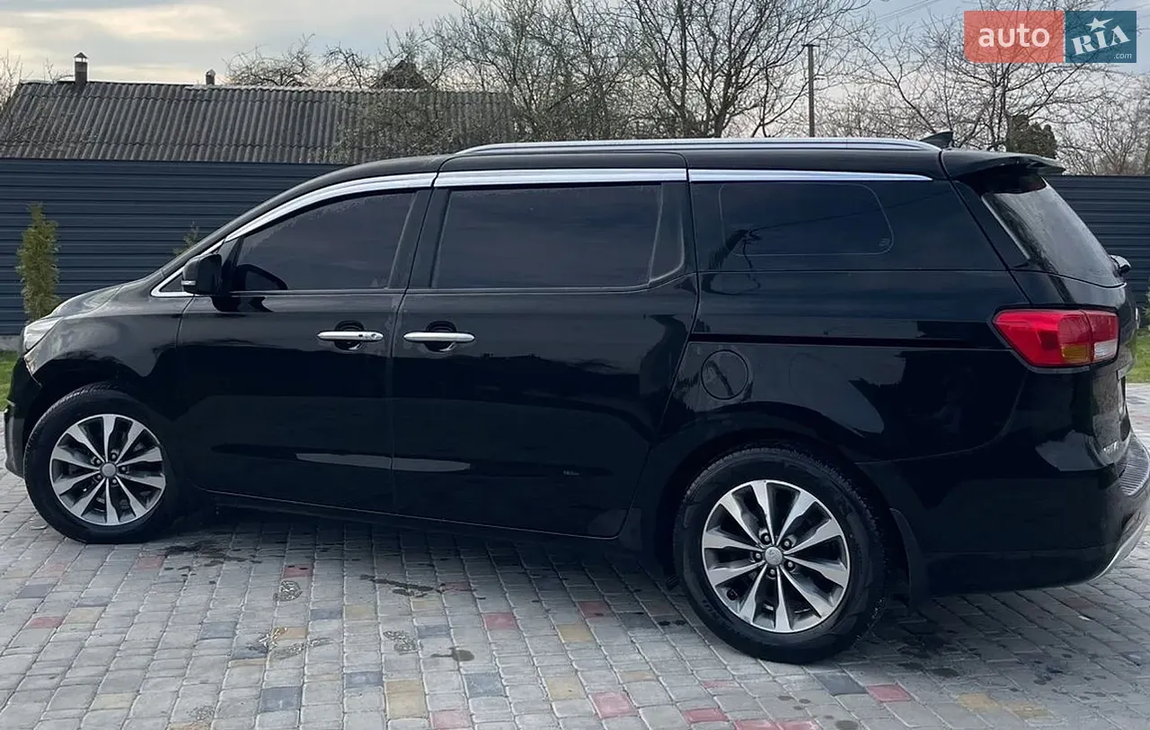 Kia Carnival 2016 photo 5