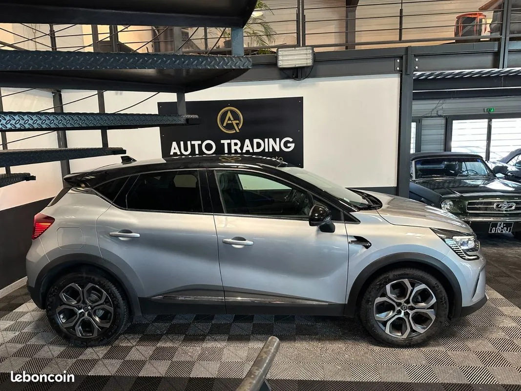 Renault Captur 2020 photo 2