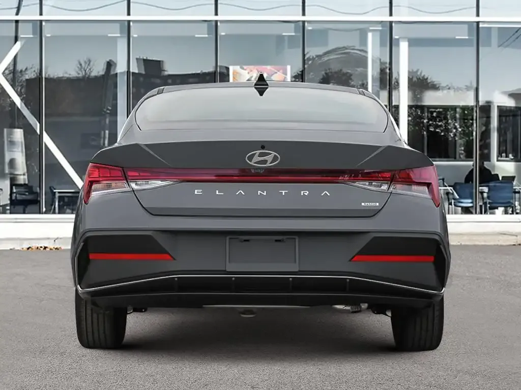 Hyundai Elantra 2026 photo 5