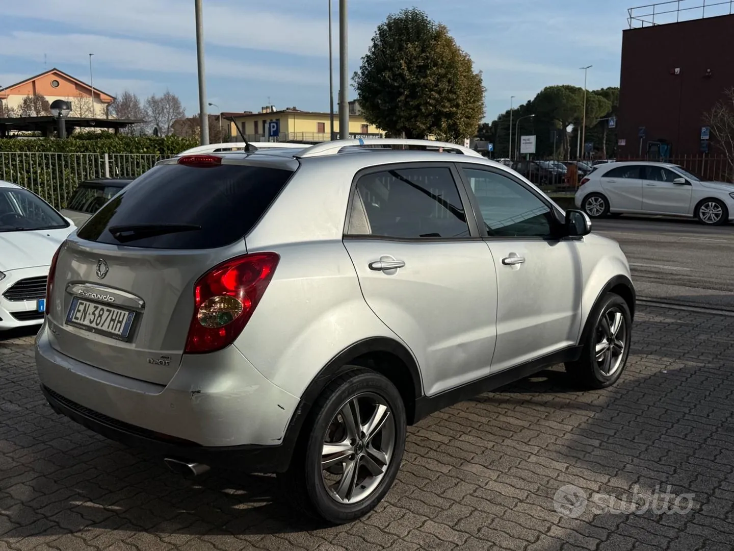 KG Mobility Korando 2012 photo 4