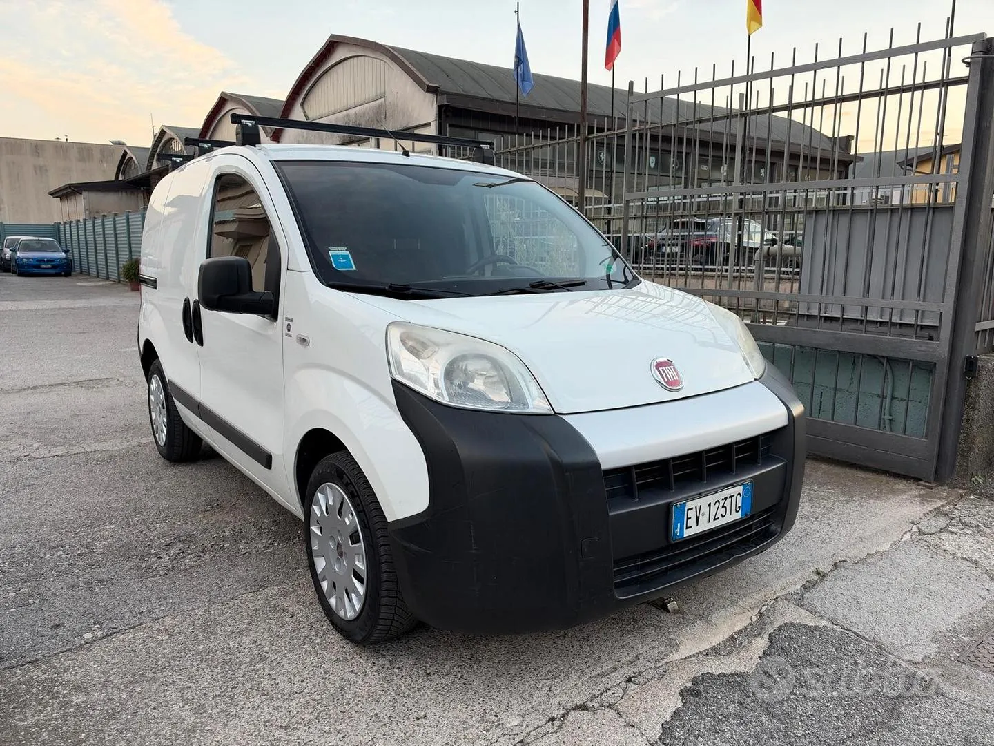 Fiat Fiorino 2014 photo 2