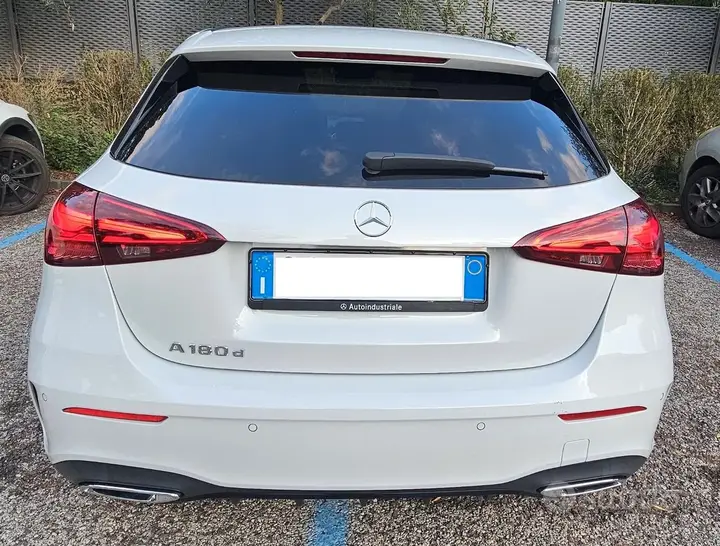 Mercedes-Benz A-Class 2023 photo 2