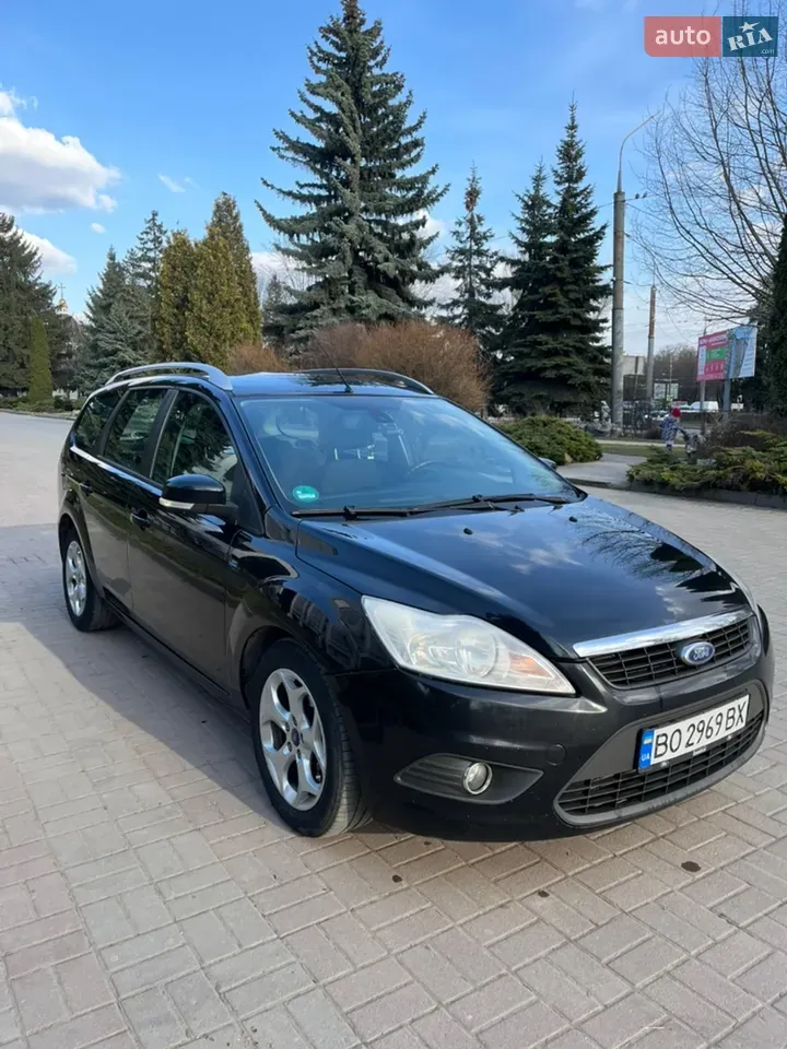 Ford Focus 2009 photo 3