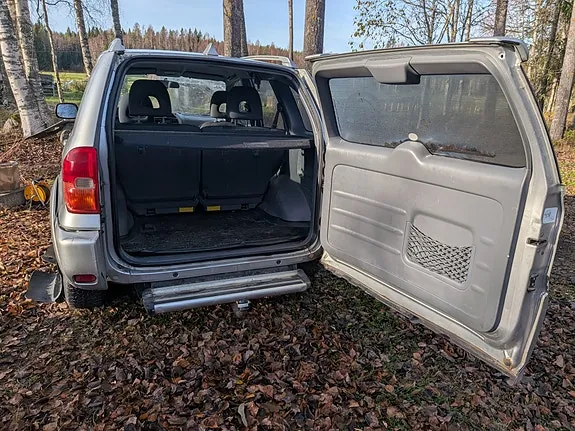 Toyota Rav4 2002 photo 4