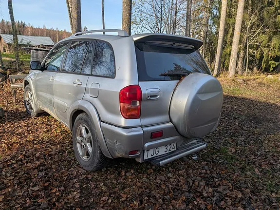 Toyota Rav4 2002 photo 2