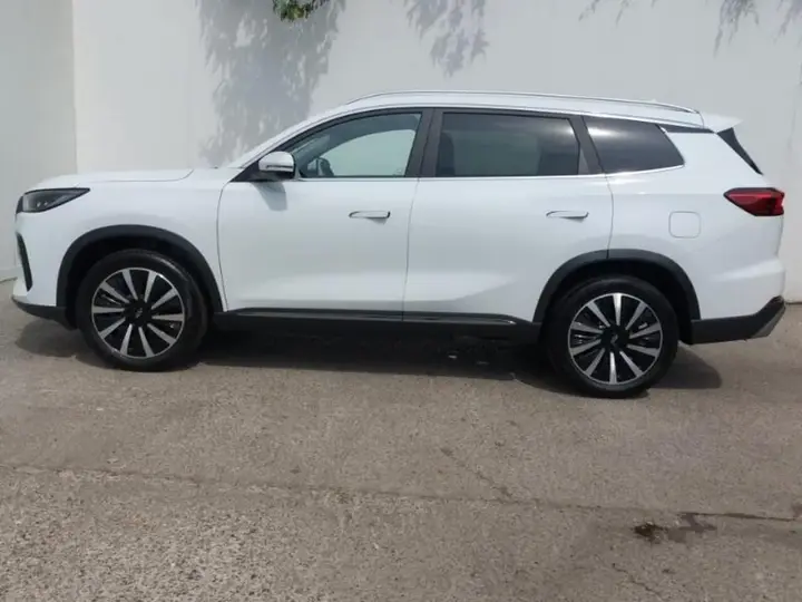Chery Tiggo 8 2026 photo 4