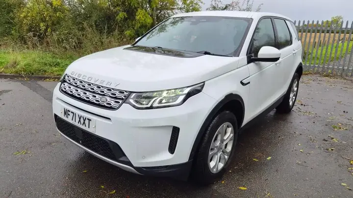Land Rover Discovery Sport 2021 photo 3