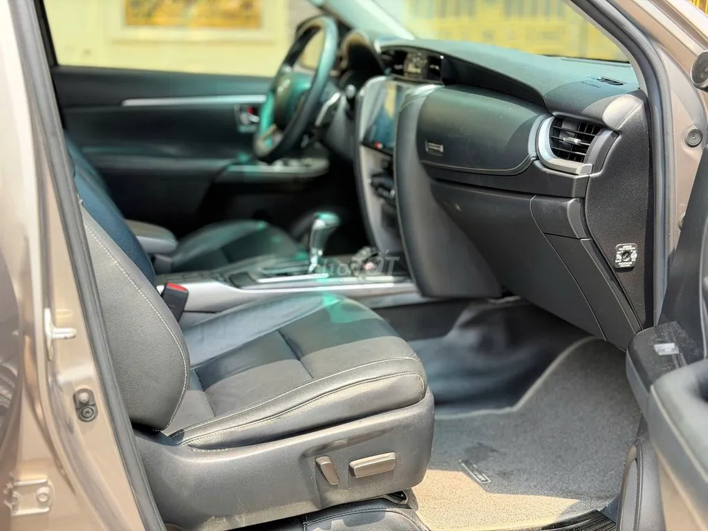Toyota Fortuner 2020 photo 4