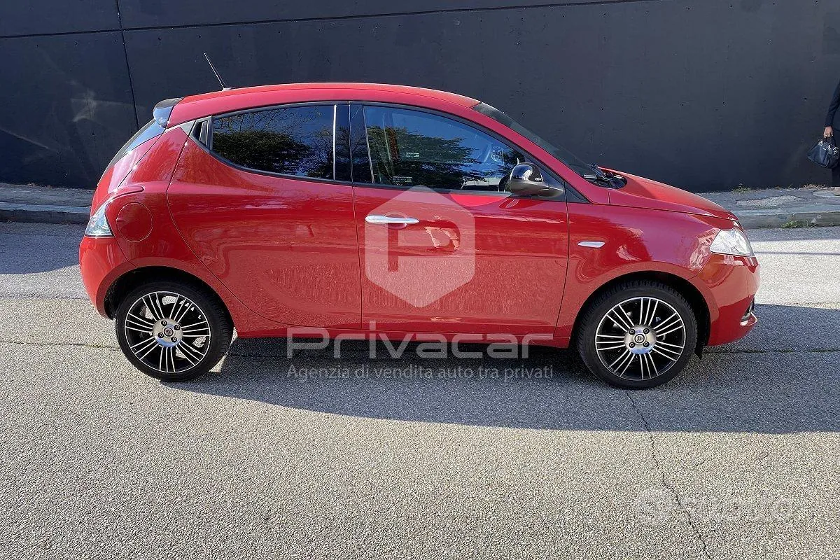 Lancia Ypsilon 2024 photo 4