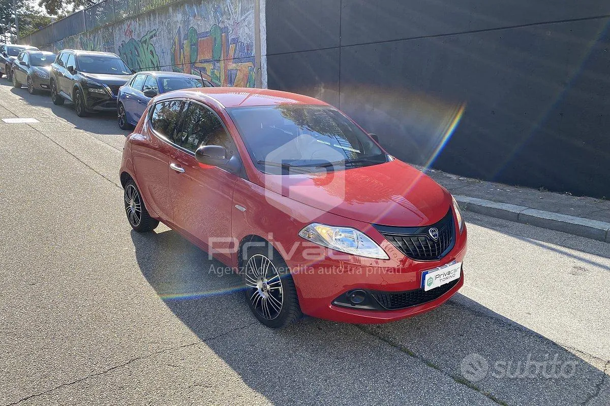 Lancia Ypsilon 2024 photo 3