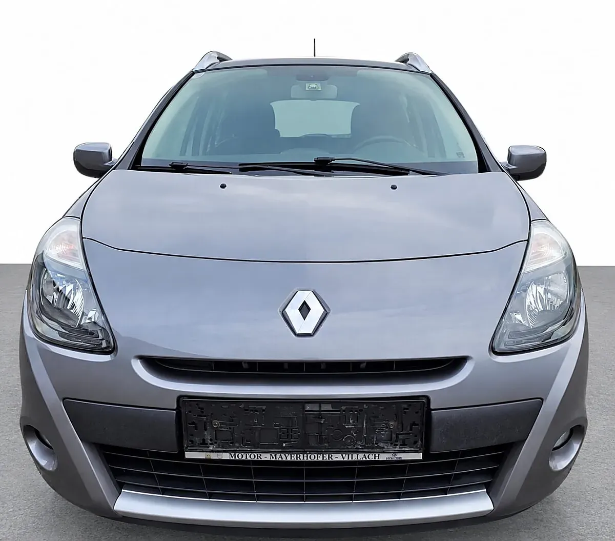 Renault Clio 2011 photo 2