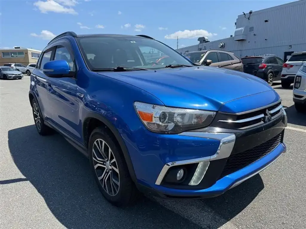 Mitsubishi Rvr 2018 photo 2