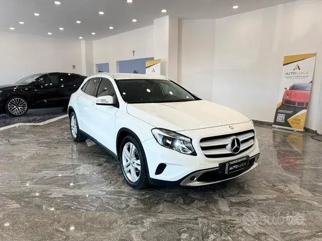 Mercedes-Benz Gla 2016 photo 2
