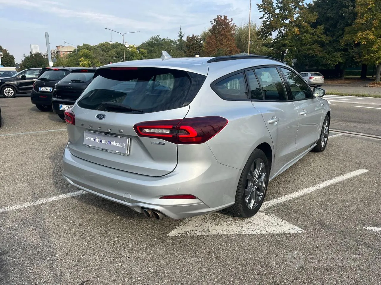 Ford Focus 2023 photo 3