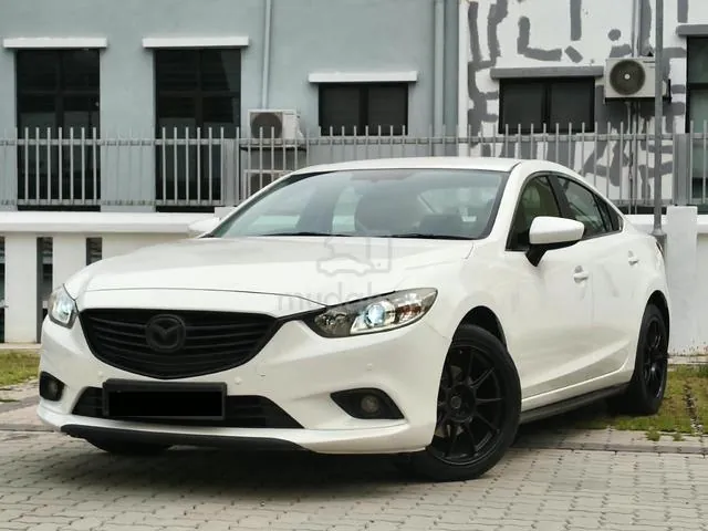 Mazda 6