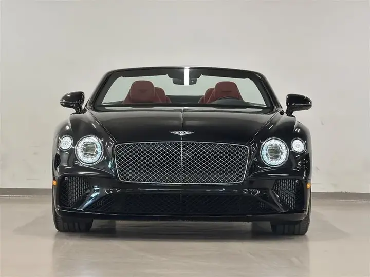 Bentley Continental Gt 2023 photo 2