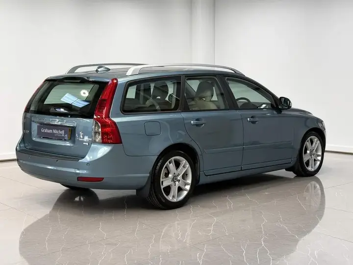 Volvo V50 2009 photo 5