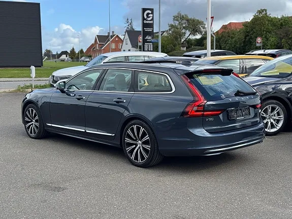 Volvo V90 2022 photo 5