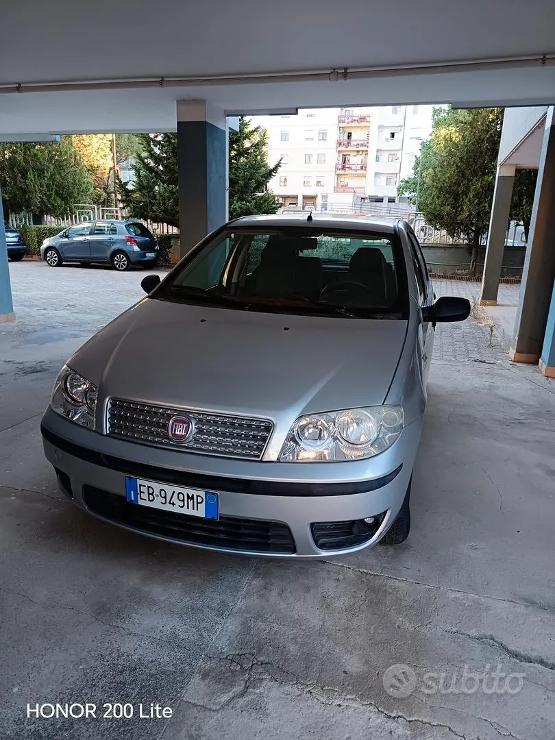 Fiat Punto 2010 photo 4