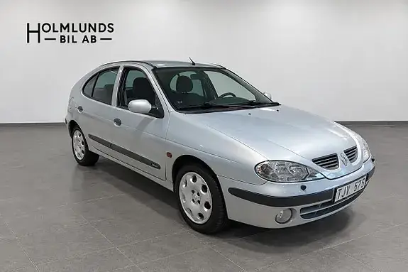 Renault Megane 2002 photo 2