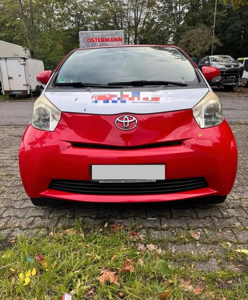 Toyota Iq