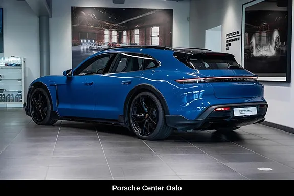 Porsche Taycan 2024 photo 3