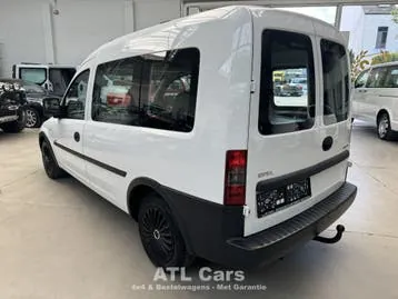 Opel Combo 2004 photo 2