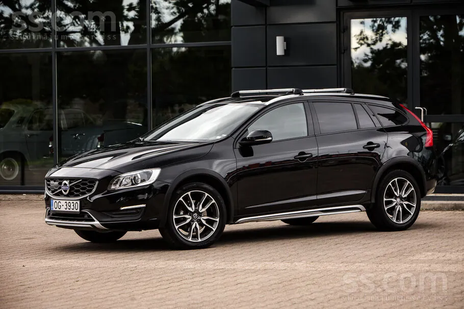Volvo V60 2017 photo 2