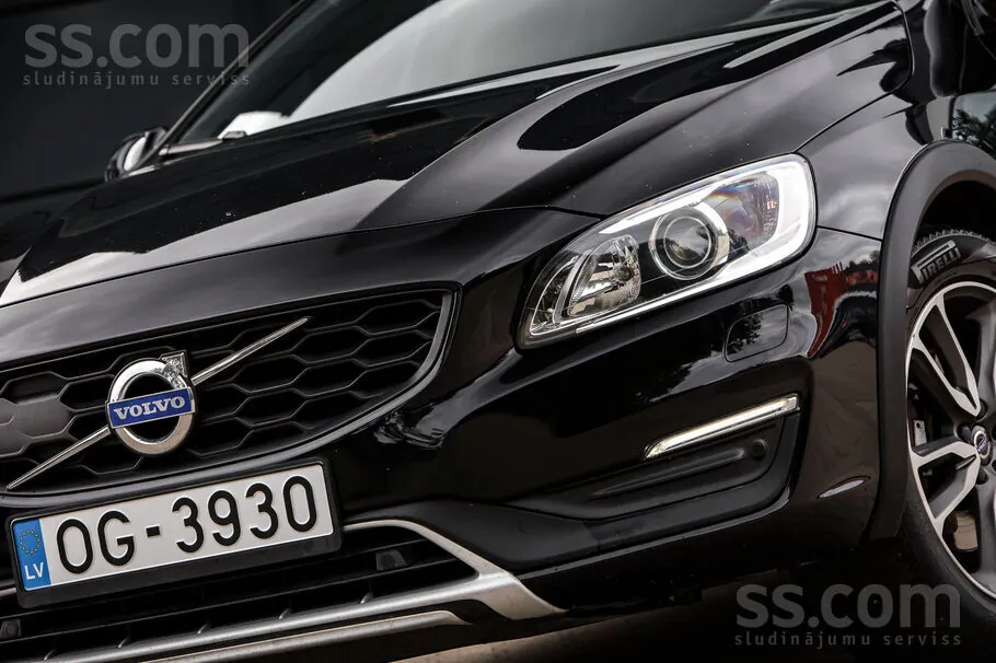Volvo V60 2017 photo 4