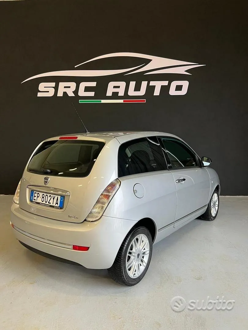 Lancia Ypsilon 2013 photo 3