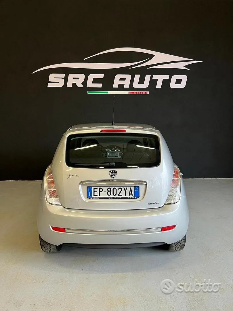 Lancia Ypsilon 2013 photo 5