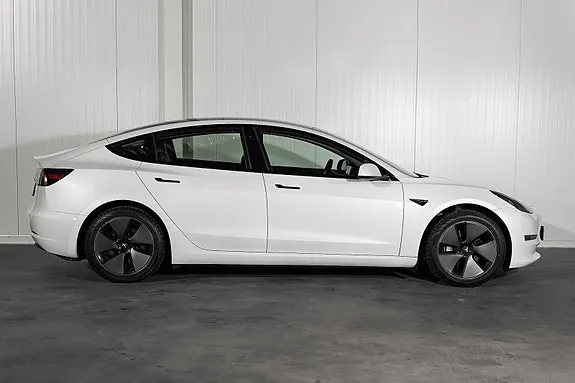Tesla Model 3 2022 photo 5