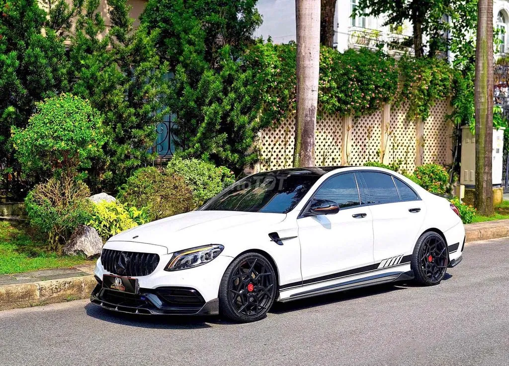 Mercedes-Benz C-Class 2021 photo 3