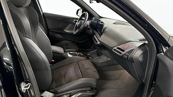 BMW 120 2026 photo 3