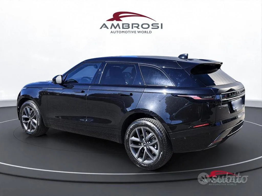 Land Rover Range Rover Velar 2026 photo 4