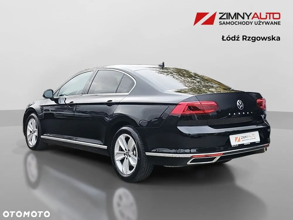 Volkswagen Passat 2020 photo 2