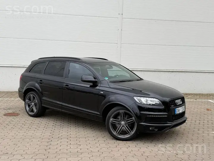Audi Q7 2012 photo 3