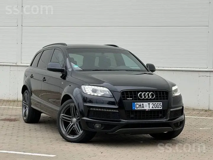 Audi Q7 2012 photo 5