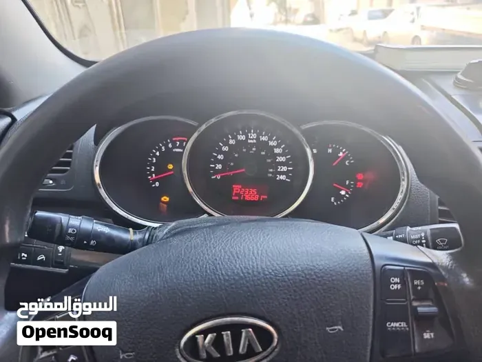 Kia Sorento 2012 photo 3