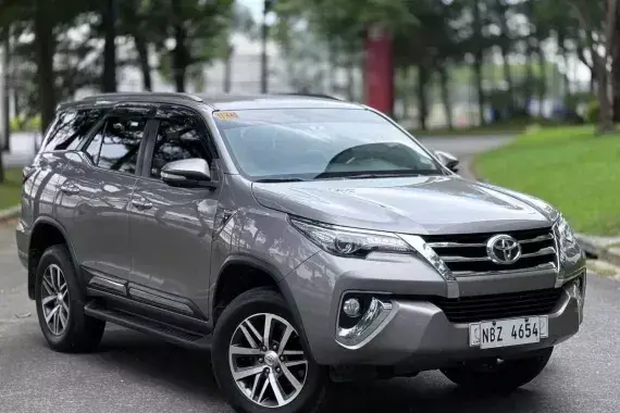 Toyota Fortuner 2017 photo 2