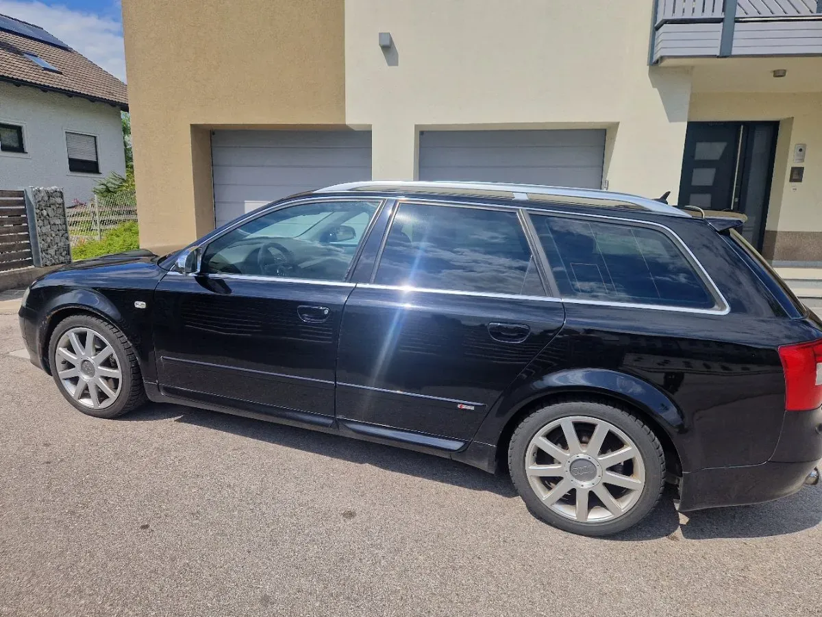 Audi A4 2002 photo 3