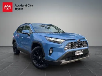 Toyota Rav4 2025 photo 2