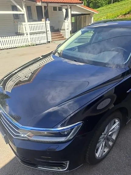 Volkswagen Passat 2018 photo 2