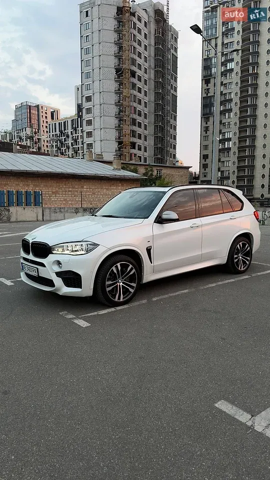 BMW X5 2015 photo 5