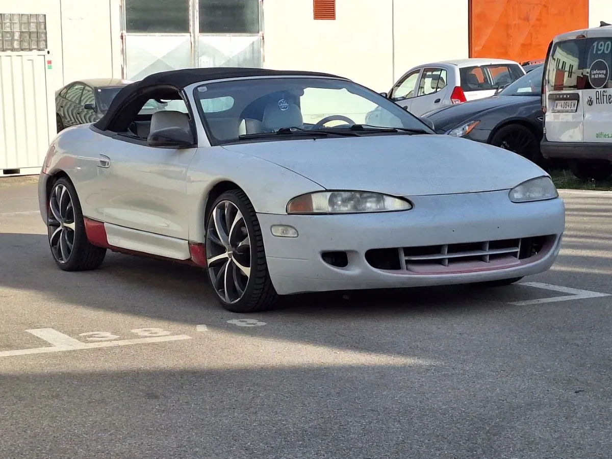 Mitsubishi Eclipse 1997 photo 2