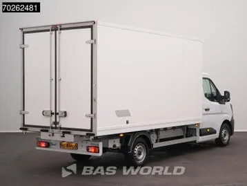Renault Master 2024 photo 2