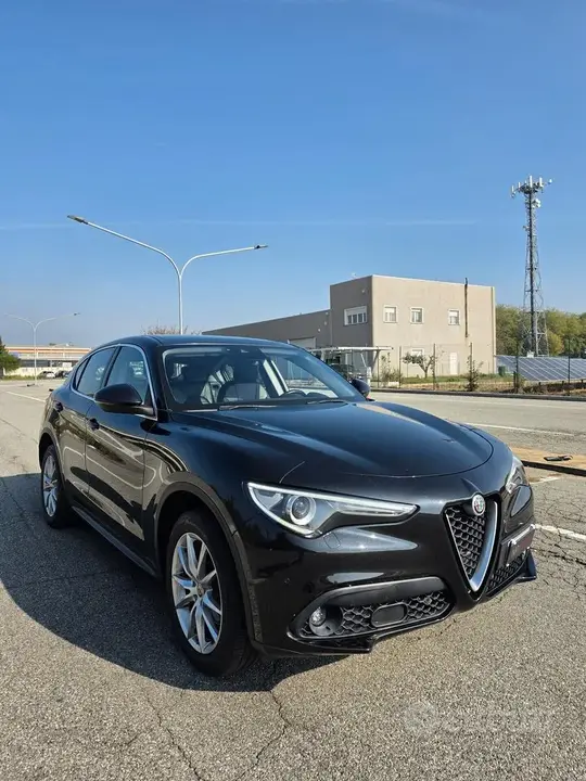 Alfa Romeo Stelvio 2018 photo 4